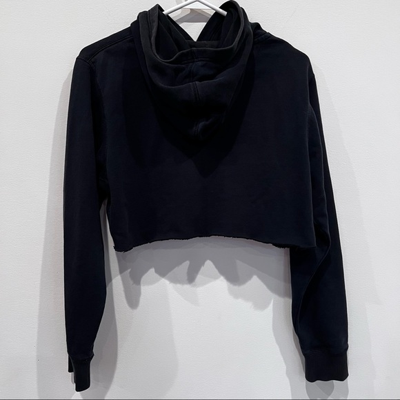 Nike cropped raw hem hoodie center swoosh size xl (fits like medium) - Picture 8 of 10